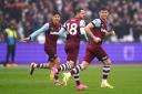 Danny Ings celebrates his late goal for West Ham United