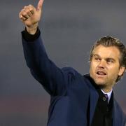 Dagenham manager Daryl McMahon gives the thumbs up